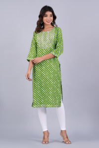 <b>Women</b> Green Lahriya Printed Kurti Ethnic Casual Wear Kurti, Embroidery Work Kurti , Trendy Kurti , New <b>Kurta</b> - Product Image 2