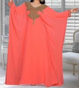Robe de soirée longue blanche brodée en polyester pour femme, style Moyen-Orient, col montant, manches longues, couleur unie, grande taille - Product Image 2