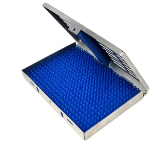Caja de Almacenamiento para Esterilización en Autoclave Manual de Alta Calidad, Bandeja de Acero Inoxidable de 7.25" x 5" para Instrumentos Médicos, Marca Mahfooz - Product Image 1