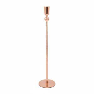 Élégant chandelier en fer doré pour mariages et fêtes, décoration de table moderne et classique pour la maison - Product Image 3