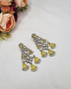 Pendientes elegantes al por mayor con circonita cúbica en forma de lágrima, pendientes de diseñador, joyería étnica india, pendientes para fiestas para mujeres - Product Image 5
