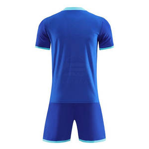 Uniformes de Fútbol Personalizados de Alta Calidad al por Mayor 2026, Conjunto de Uniforme Deportivo Transpirable de Manga Corta - Product Image 2