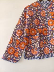 Chaqueta de Algodón Hecha a Mano con Parches: Abrigo Boho Reversible Acolchado - Product Image 3