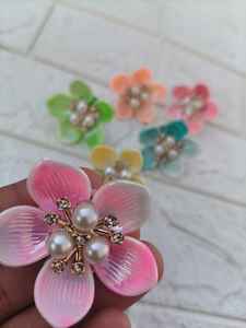 แหวนดอกไม้ไข่มุกบาโรกปรับขนาดได้ – อะคริลิกประดับเพชรตรงกลาง เครื่องประดับงานแต่งงาน พิธีดอลกี และของขวัญสำหรับเธอ - Product Image 4