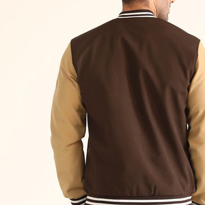 แจ็คเก็ต Letterman Varsity คุณภาพดีที่สุด พร้อมโลโก้ของคุณเอง ผลิตจากโรงงาน แจ็คเก็ตเบสบอลวิทยาลัยสำหรับผู้ชาย - Product Image 6