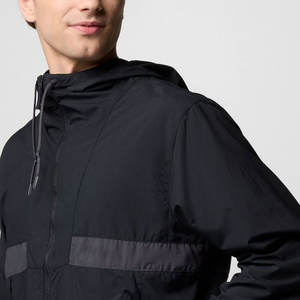 Chaqueta Cortavientos Ligera Casual de Invierno para Hombre con Cierre de Cremallera, Capucha y Logotipo Frontal - Product Image 3