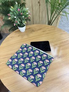 Funda acolchada para portátil de algodón floral, hecha a mano, ligera, con cremallera, protectora, de tela de primera calidad. - Product Image 2