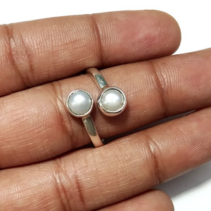 Anillo de Perlas Naturales de Agua Dulce, Anillo de Plata de Ley 925, Diseño Minimalista, Hecho a Mano, Regalo de Compromiso Unisex - Product Image 6