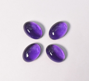 พลอยแอมเมทิสต์สีม่วงทรงรีแบบหลังแบน ขนาด 10x8 มม. - Product Image 1