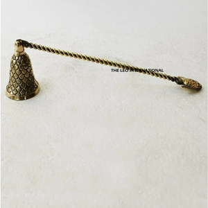 Vente directe usine : Accessoires pour bougies – Pot à bougie unique en acier inoxydable et béton, éteignoir à bougie plaqué or brillant - Product Image 5