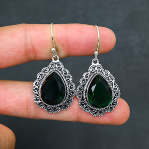 Boucles d'oreilles personnalisées en diopside chromé créé en laboratoire, argent sterling 925, 1,9 pouce, bijoux faits à la main en pierres précieuses, boucles d'oreilles fines antiques, cadeau - Product Image 4
