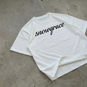เสื้อยืดคอตตอนสีขาว Snowgrace แขนสั้น คอกลม ทรงปกติ สำหรับผู้ชาย สไตล์ลำลอง พิมพ์ลายตัวอักษรด้านหน้า - Product Image 2