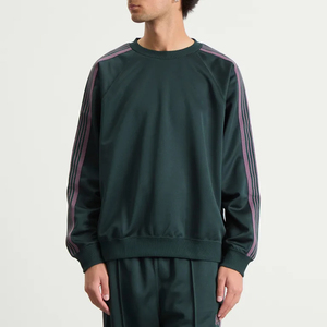 Sudadera de cuello redondo unisex verde oscuro personalizable al por mayor, con manga raglán a rayas, estilo oversize, informal, de punto, para otoño. - Product Image 3