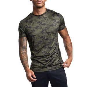 T-shirt pour homme à manches courtes, col rond, imprimé camouflage, coupe ajustée, séchage rapide, tricoté en polyester, style sportif, longueur normale - Product Image 1