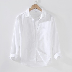 Camisa de Manga Larga con Botones para Hombre, Diseño Personalizado OEM, Estilo Casual para Primavera, Tejido Texturizado, Antiencogimiento y Antipilling - Product Image 1