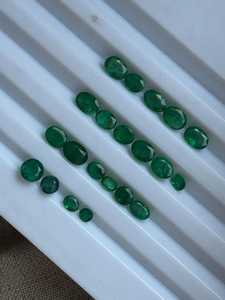 Super Solde : Lot Mixte d'Émeraudes Naturelles de Zambie, 12,50 carats, Vert Vif Non Traité, Pierres Précieuses Facettées en Vrac pour la Fabrication de Bijoux (Vente en Gros) - Product Image 3