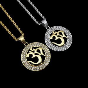 Personalized <b>Iced</b> <b>Out</b> Mossinate Diamond Pendant for Hip Hop Lovers Stylish Accessory for Casual Wear and Gifting - Product Image 6