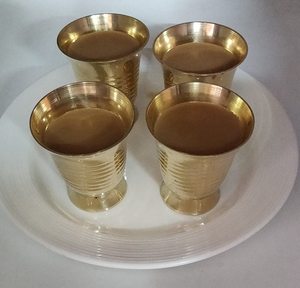 แก้วน้ำชาทองเหลืองแบบดั้งเดิม ถ้วยชาโลหะสุดหรูสำหรับเสิร์ฟชา - Product Image 3