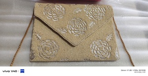 Pochette de soirée perlée avec broderie, accessoire de couture textile fait main, pochette de luxe vintage pour fête, broderie artisanale - Product Image 6