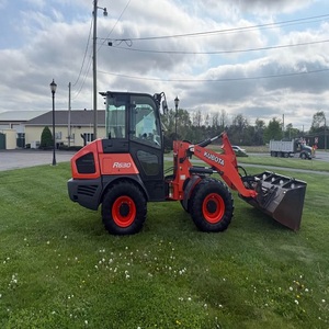 Professional Kubota R630 Wheel Loader With Powerful Diesel Engine 1.0 Yd³ Bucket And Reliable Hydraulic Loader System - Product Image 2
