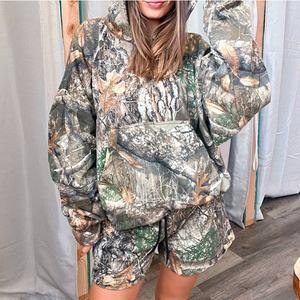 Conjunto de Sudadera con Capucha y Pantalones Cortos de Camuflaje Unisex, Traje Deportivo de Dos Piezas para Caza al Aire Libre, Sudadera con Capucha y Pantalones Cortos a Juego - Product Image 1