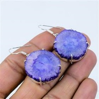 Boucles d'oreilles pendantes en quartz solaire violet faites à la main en gros, boucles d'oreilles pendantes en quartz violet