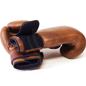 Gants de boxe professionnels pour l'entraînement, le sparring et le travail sur sac de frappe, durables, confortables et offrant un excellent soutien du poignet. - Product Image 6