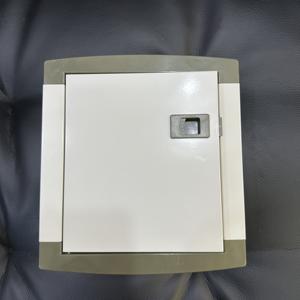 Boîte de <span class=keywords><strong>distribution</strong></span> électrique en métal encastrée de style africain |   Panneau de commande en acier laminé à froid - Product Image 1