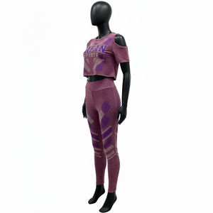 Ensemble T-shirt en coton premium 300 GSM et leggings 260 GSM avec logo 3D en relief personnalisé, panneaux côtelés aux épaules, tenue de yoga et de gym - Product Image 4