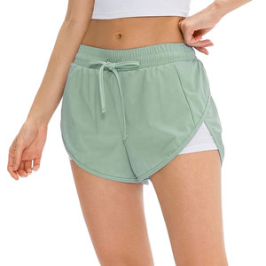 Shorts Deportivos para Mujer Wearpex, Transpirables, de Secado Rápido, 100% Poliéster, con Bolsillo Interior para Teléfono - Product Image 1