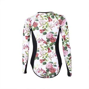 Rashguard de surf et de plongée à manches longues pour femmes, à motifs floraux, protection UV, respirant, séchage rapide, en Spandex/Polyester, pour sports nautiques - Product Image 2