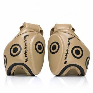 Almohadillas Tailandesas de Espuma de Alta Densidad para Entrenamiento de Muay Thai, Boxeo, MMA, Kickboxing y Práctica de Entrenadores - Product Image 2