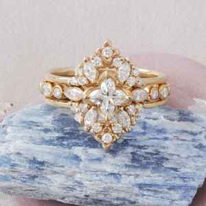 Bague en moissanite taille orchidée pour femme, en argent 925 original plaqué or, bijou floral unique pour cadeau de mariage nuptial - Product Image 4