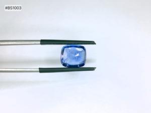 Zafiro Azul de Ceilán Calidad 3A, Corte Cojín, 5.6ct, Gema Suelta de Alta Calidad, Claridad Excelente, Ideal para Joyería y Anillos - Product Image 2