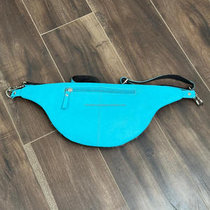 Petit sac à bandoulière vintage pour femmes sac de taille à la mode en cuir de vachette usiné à la main sac banane concepteur sac de poitrine de haute qualité pour unisexe - Product Image 5