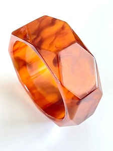 Brazalete de Resina Hecho a Mano, Joyería de Moda de Epoxi Premium, Colores Personalizados para Pedidos al por Mayor - Product Image 6