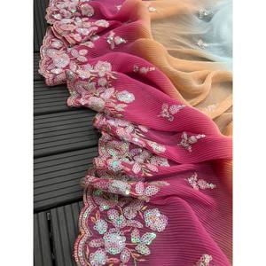 Sari de soirée de créateur avec broderie de sequins, élégant pour les occasions festives - Product Image 4