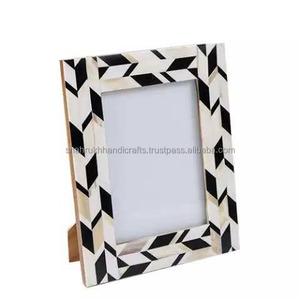 Best Quality Vintage Style Photo Frame for Home Decoration with Durable Build Attractive Finish Available At Competitive Price - Product Image 3