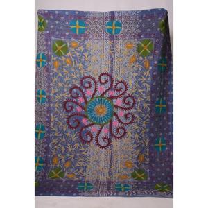 ผ้าห่มปักลายคันธา ซูซานี ทำมือ เป็นมิตรกับสิ่งแวดล้อม ซักได้ สไตล์วินเทจ ผ้าฝ้ายลายดอกไม้ โบโฮ ผ้าคลุมเตียง ผ้าห่มอินเดีย สำหรับตกแต่งบ้าน - Product Image 1