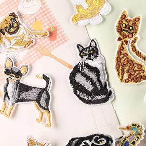 Patchs brodés vintage de qualité supérieure, motifs floraux, étoiles, cœurs, en tissu sergé, à thermocoller pour vêtements, chapeaux, sacs, DIY - Product Image 1