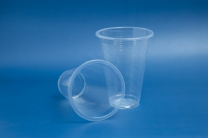 2026 New Design Vietnam Factory Low Price Transparent Clear PP Mugs 220ml to 700ml Disposable Drinking Cups Customizable - Product Image 3