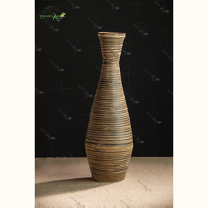 Jarrón de bambú ecológico y minimalista para una vida natural Celebra con nuestro diseño sostenible - Product Image 2