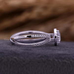 Anillo de Compromiso con Halo de Diamantes Cultivados en Laboratorio, Diseño Único con Pavé, Oro Amarillo de 14K, Certificado IGI, para Regalo de Aniversario de Bodas - Product Image 5
