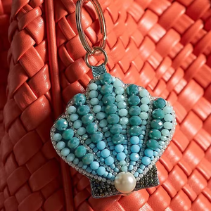 Colgante para bolso hecho a mano, llavero DIY, objetos decorativos de punto de cruz con cuentas completas, forma de pequeños setas de colores - Product Image 1