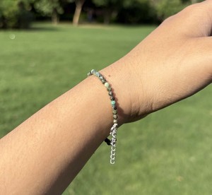 สร้อยข้อมือลูกปัดคริสโซคอลล่าธรรมชาติทรงเหลี่ยม เงินแท้ 925 ปรับขนาดได้ สร้อยข้อมือประดับอัญมณี DIY เครื่องประดับคุณภาพสูง ขายส่ง - Product Image 2