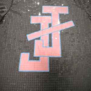 Jack and Jill T-shirt décontracté à manches courtes pour femme, gris, à paillettes, avec lettres grecques, personnalisé pour sororité - Product Image 3