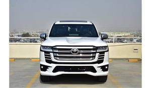 TOYOTA LAND CRUISER GCC 2022 GENERAL 300 VXR V6 PLATINUM - Product Image 4