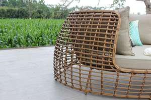 Chaise longue de luxe MONICA pour l'extérieur, lit de repos rond pour se détendre au bord de la piscine - Product Image 3