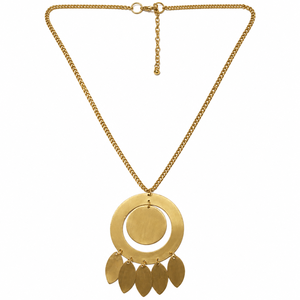 Collar con Colgante Geométrico de Latón Dorado, Cordón Multifilar y Detalles Rectangulares Martillados, Joyería de Moda al por Mayor - Product Image 4