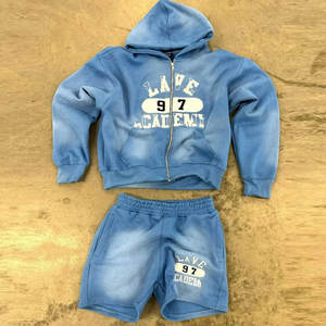 Conjunto de Sudadera con Capucha y Pantalones Cortos para Hombre, Ligero, de Dos Piezas, con Logotipo Personalizado - Product Image 6